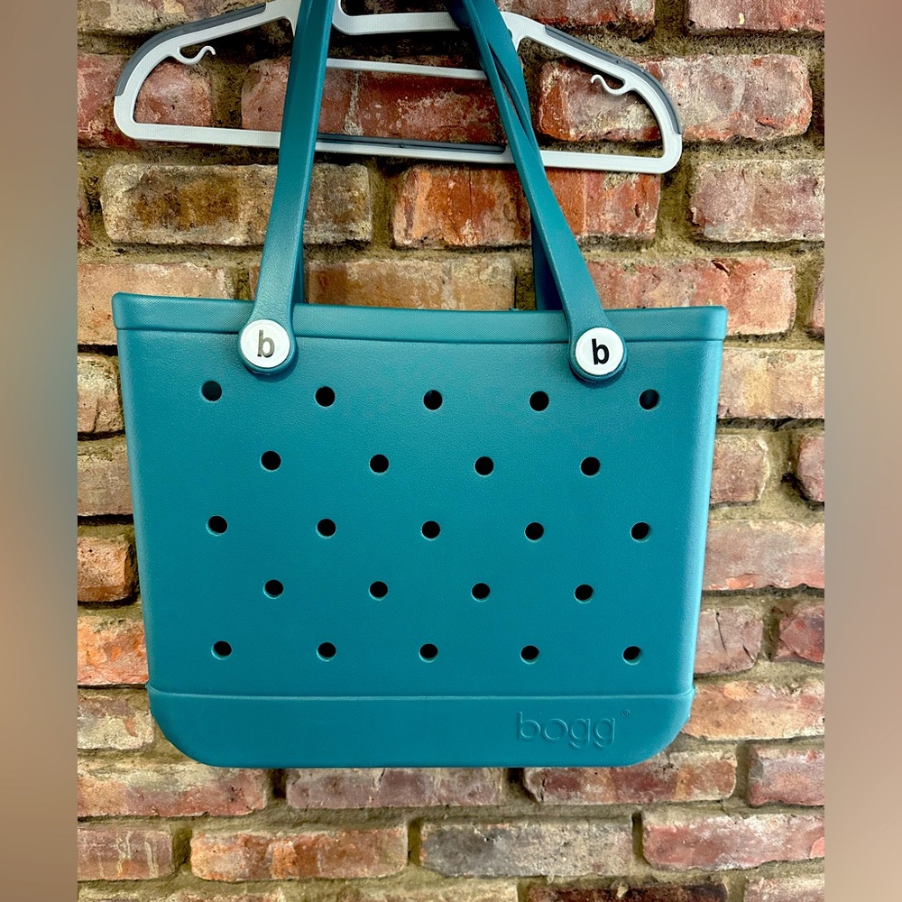Medium Bogg Bag